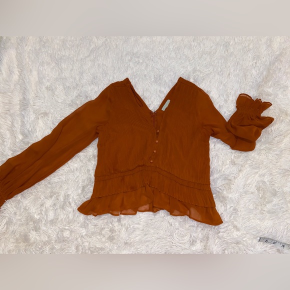 Ryegrass Tops - NWOT V-Neck sheer Burnt orange blouse